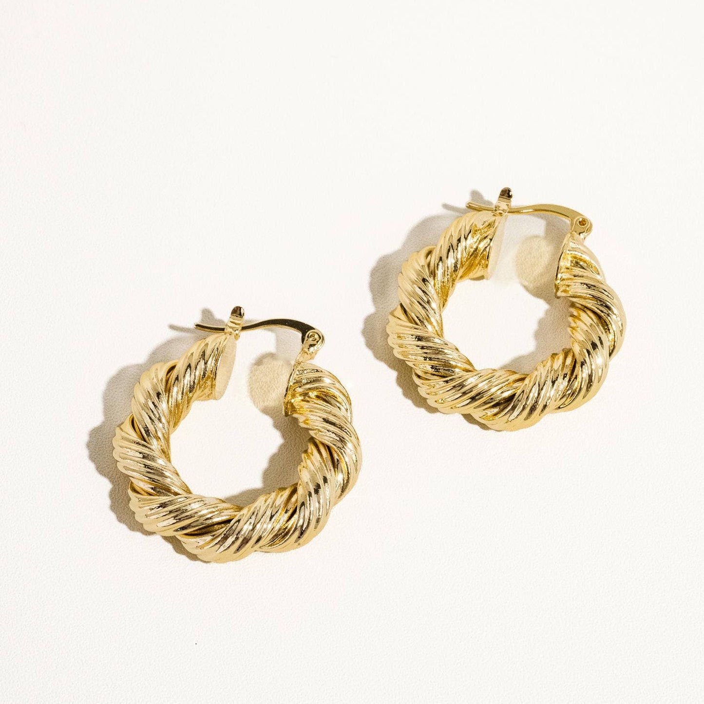 Isla Classic Twisted Hoop Earring
